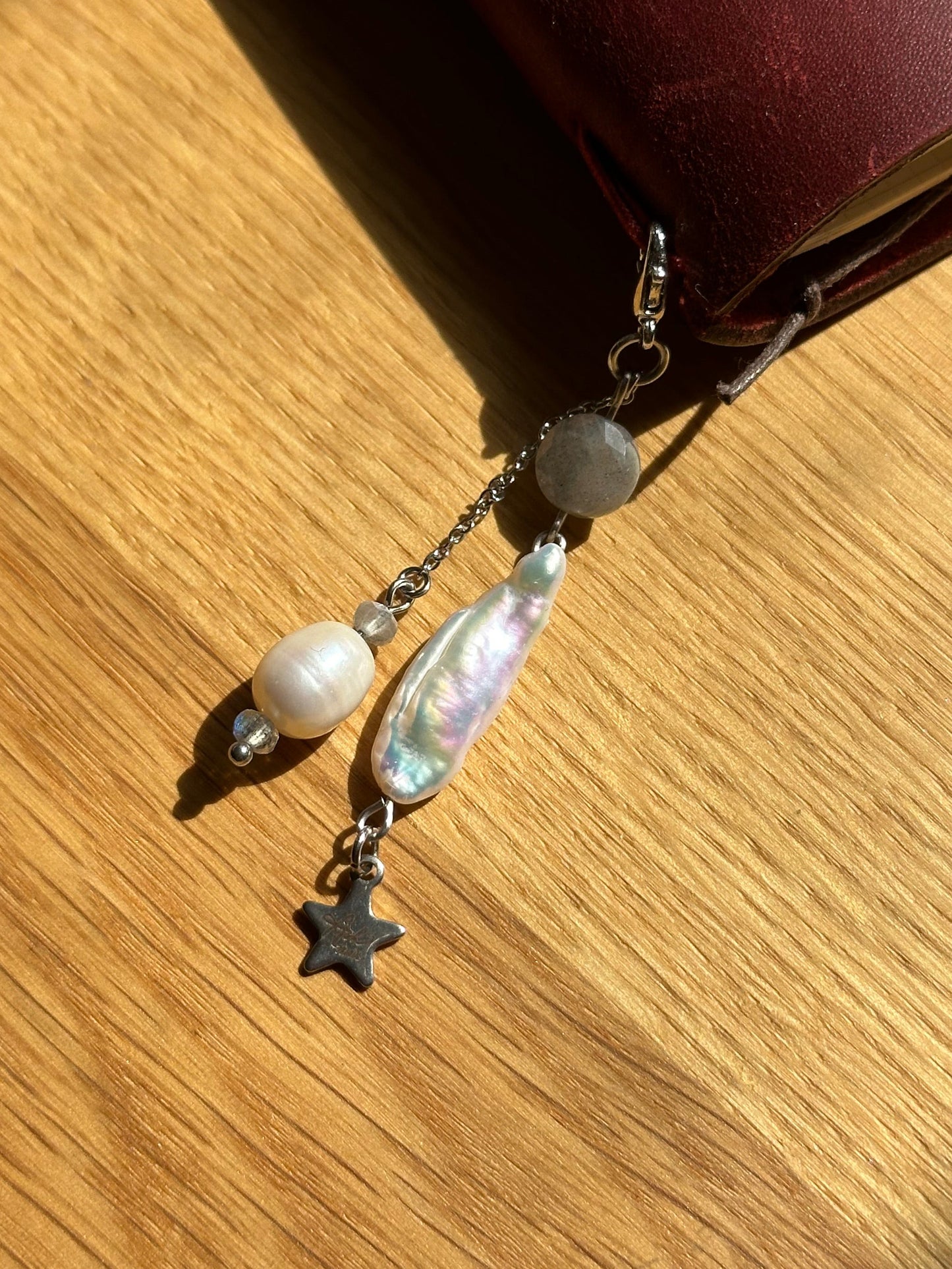 Charm - Freshwater Pearl & Labradorite